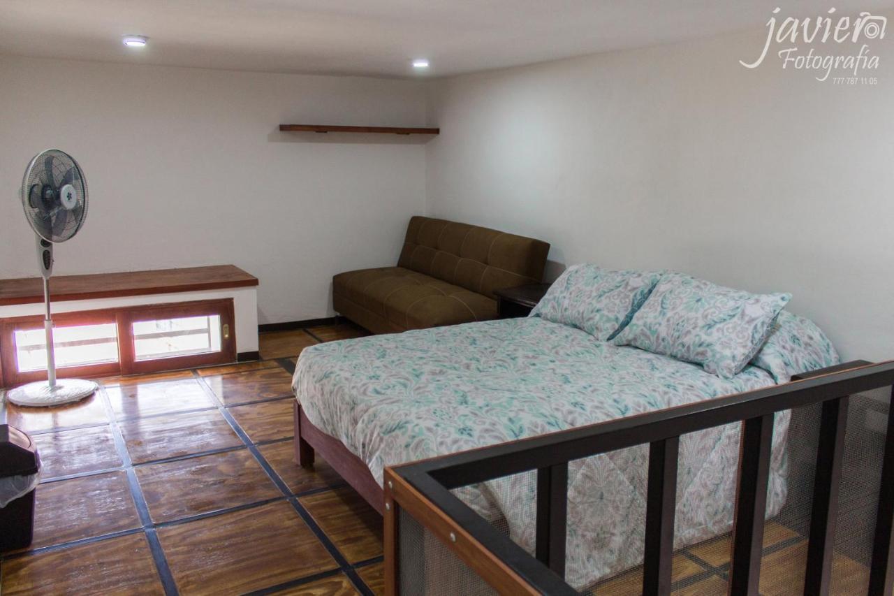 Lofts En Cuernavaca Con Alberca Climatizadaアパートホテル エクステリア 写真